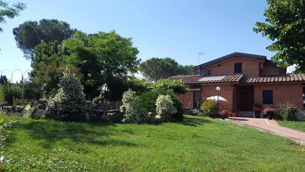 Dago Farmhouse Siena Bed & Breakfast